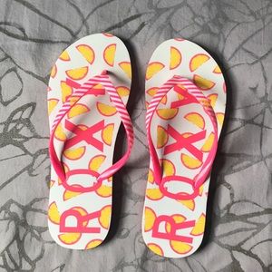 Roxy size 8 flip flops